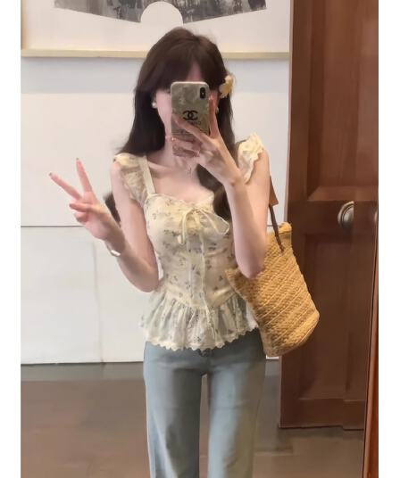 프랑스식 품격 꽃무늬 광장 칼라 작은 날다 소매 여성 셔츠 여름 디자인 센스 허리 수축 품격 셔츠 프릴 맨위
