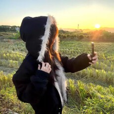 批发美式潮牌加绒黑色毛领连帽棉服女冬季宽松学院风<b class='q'>休闲</b>百搭加厚棉衣