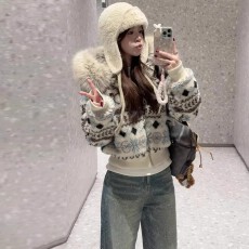 批发费尔岛复古撞色羽绒棉服女2025冬季新款洋气显瘦大毛领连帽棉袄潮