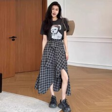 批发复古不规则格纹半身裙女2026新款春夏设计感中长裙子