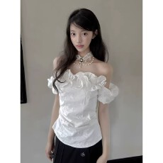 批发己出货 气质白色一字肩提花上衣欲设计感木耳边收腰衬衫