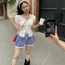 批发甜美少女感<b class='q'>蕾丝</b>花边系带短款衬衫夏季法式镂空<b class='q'>娃娃衫</b>