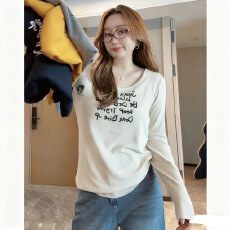 批发大码早秋慕斯绒字母印花u领打底衫宽松长袖T恤