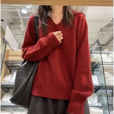 批发实价大码质感大翻领套头毛衣秋<b class='q'>冬</b>新款设计感宽松显瘦针织衫