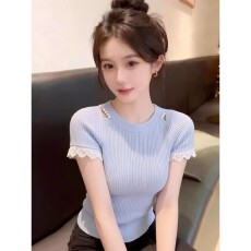 批发法式高级感蕾丝边小飞袖针织衫女气质蓝色圆领修身显瘦打底上衣潮