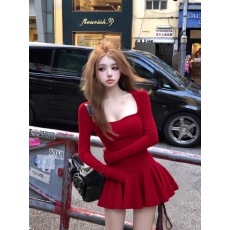 批发己出货 长袖方领温柔<b class='q'>连衣裙</b>修身名媛<b class='q'>百褶</b>裙