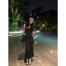 己出货 黑色碎花吊带连衣裙风性感修身包臀裙长裙裙子