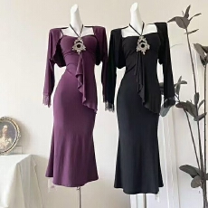 批发纯欲风蕾丝挂脖吊带连衣裙女春秋收腰气质长裙子防晒开衫两件套装