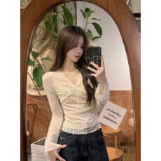 批发蝴蝶结V领蕾丝拼接长袖T恤女秋<b class='q'>冬</b>短款修身上衣打底内搭