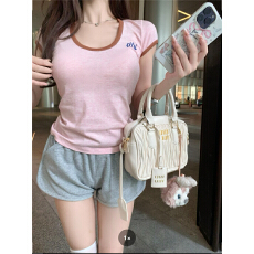 批发休闲<b class='q'>运动</b>风气质甜辣妹显瘦t恤短款上衣女