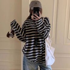 批发<b class='q'>黑白条纹</b>圆领绒衫上衣女秋冬季2025新款韩系加厚设计感磨毛打底衫