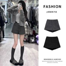 批发灰色加厚毛呢西装短裤女秋冬季高腰显瘦直筒<b class='q'>包臀</b>a字辣妹打底靴裤