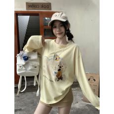 批发松弛感小狗印花黄色长袖上衣女韩系宽松<b class='q'>防晒</b>百搭圆领T恤