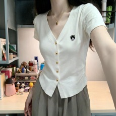 批发简约风<b class='q'>V领</b>不规则掐腰刺绣开衫上衣女夏季韩版减龄百搭短袖<b class='q'>t</b><b class='q'>恤</b>