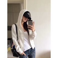 批发美式<b class='q'>街头</b>风白色开衫连帽卫衣女春秋季铆钉重工设计感拉链短款外套