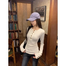 批发美式纽扣长袖半开领<b class='q'>T</b><b class='q'>恤</b>女辣妹新款秋冬设计修身显瘦磨毛打底上衣