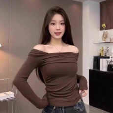 批发韩版设计感小众褶皱斜领内搭打底衫女秋冬加厚保暖<b class='q'>修身</b>显瘦上衣女