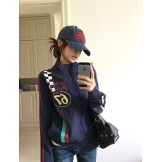 批发美式街头<b class='q'>运动</b>撞色条纹立领外套女秋季高级感修身显瘦短款夹克卫衣