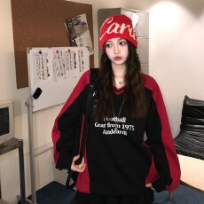 批发美式复古撞色<b class='q'>运动</b>情侣球衣拼接字母印花V领长袖宽松春秋季卫衣女