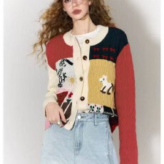 批发毛衣外套秋季新品童趣撞色拼块毛织绞花圆领长袖短针织开衫女