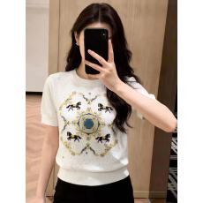 批发2026新款慵懒高级感针织<b class='q'>毛衣</b>短款圆领设计设计感针织衫短袖