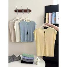 批发法式后露背系纽扣镂空冰丝针织衫<b class='q'>女</b>夏温柔风显瘦百搭坎肩背心上衣