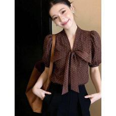 批发复古优雅<b class='q'>蝴蝶结</b>系带波点<b class='q'>衬衫</b>女2026夏季新款短袖港风气质上衣减龄