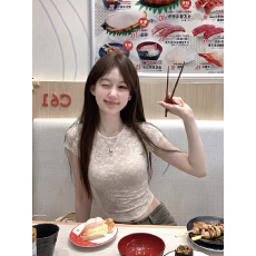 批发甜辣妹风白色蕾丝短袖T恤女装春季小众修身显瘦正肩上衣