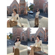 批发ACHI大也池◆浅调月光~仿羊绒V领蕾丝打底衫【12/23 20:00新品】