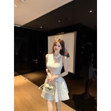 批发FAY【午夜蕾丝】蕾丝刺绣拼接收腰漂亮裙摆<b class='q'>无袖</b><b class='q'>连衣裙</b>