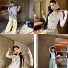 批发区区欧阳小马BAO莉'四季都爱穿嘟!设计感趣味小马刺绣羊毛长袖T恤