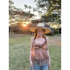 批发番茄侠 美辣假期 微透肤木耳边咖棕/黑可调节肩带<b class='q'>雪纺</b><b class='q'>吊带</b>背心女