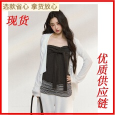 批发7Shiftin <b class='q'>原创</b><b class='q'>设计</b>韩系松弛感穿搭白色罩衫搭配灰色吊带两件套装