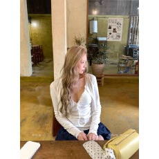 批发8uioio 初恋白开水白色v领吊带背心女外搭长袖上衣罩衫短款两件套