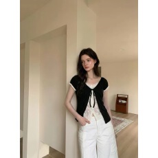 批发CRUCREAMSU 设计感蕾丝拼接假两件<b class='q'>短袖</b><b class='q'>T</b><b class='q'>恤</b>女夏季修身显瘦小上衣