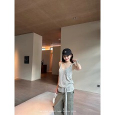 批发宁司 棉U领镂空工字<b class='q'>针织</b>背心女夏季设计感休闲百搭吊带<b class='q'>上衣</b>