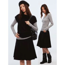 批发HEYABC 高级感黑色半袖针织衫马甲女<b class='q'>秋冬</b>叠穿长袖打底上衣两件套