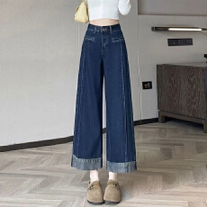 批发<b class='q'>韩版</b>深蓝色拼接翻边阔腿牛仔<b class='q'>裤</b>女秋冬新款高腰宽松显瘦九分直筒<b class='q'>裤</b>