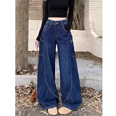 批发美式复古街头弯刀阔腿牛仔裤女2025春秋新款宽松显瘦镰刀拖地<b class='q'>裤子</b>