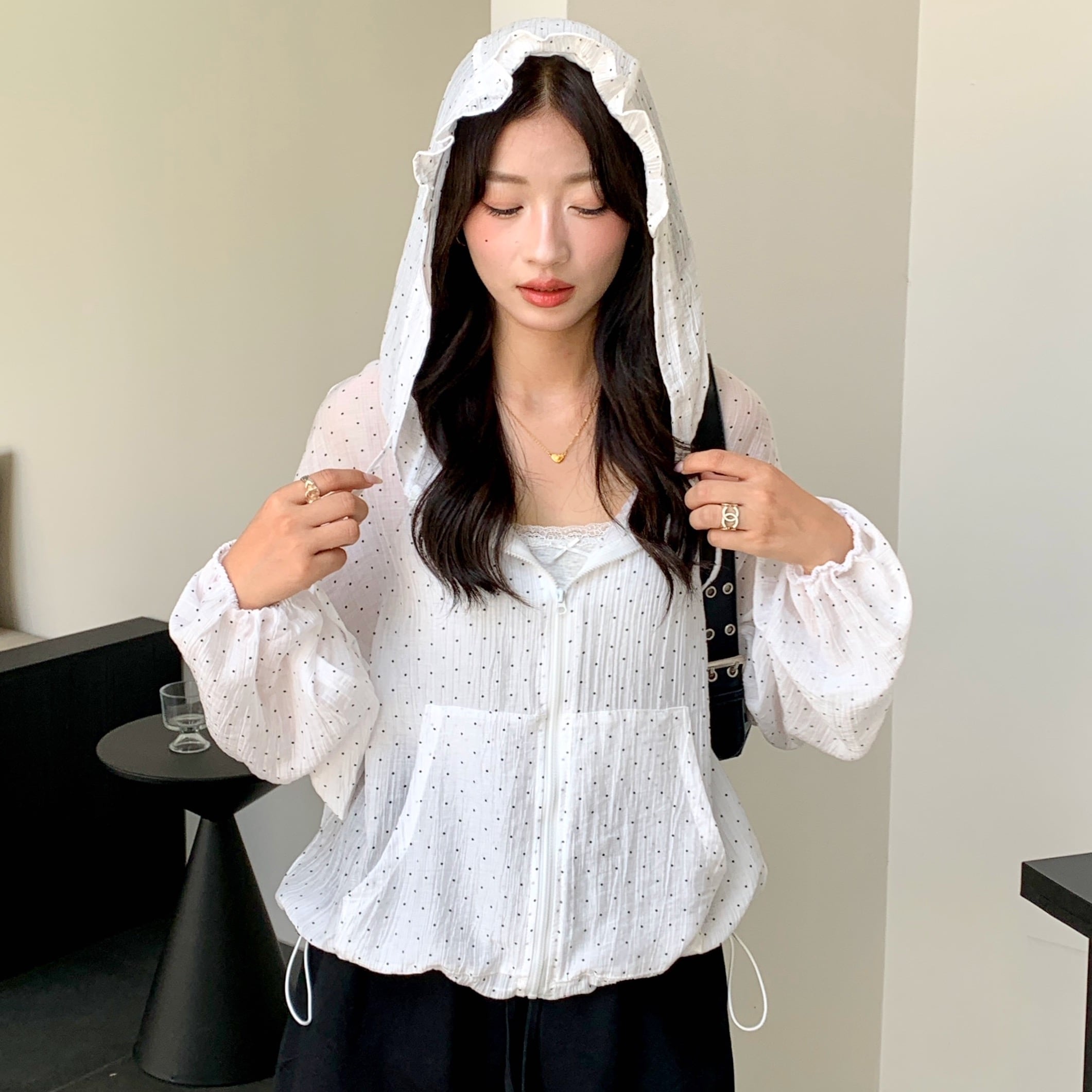 FA35968# 秋新款波点荷叶边透视连帽防晒衣轻薄外套  服裝批發女裝批發服飾貨源