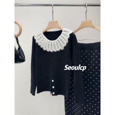 批发手工<b class='q'>蕾丝</b>钩花娃娃领收腰显瘦下摆开叉设计毛衣打底长袖小衫女