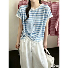 批发条纹短袖<b class='q'>针织衫</b>女2026夏季新款韩版时尚侧开叉设计感宽松百搭上衣