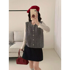 批发韩系2025秋新款复古撞色条纹设计感针织马甲女宽松百搭潮