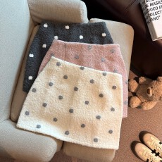 批发韩系减龄圆点包臀半身裙女2025秋冬新款摇粒绒百搭显瘦<b class='q'>短裙</b>1353M