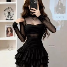 批发法式复古黑色网纱<b class='q'>长袖</b><b class='q'>连衣裙</b>女秋冬气质高级感收腰显瘦蛋糕短裙子