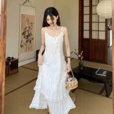 批发己出货 连衣度假沙滩裙纯欲无袖吊带裙子