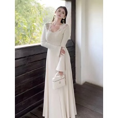 批发大码女装蕾丝v领内搭打底长袖针织裙2025<b class='q'>秋</b>冬胖mm显瘦掐腰连衣裙