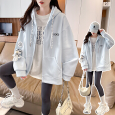 批发实拍美式甜妹小熊挂件连帽<b class='q'>卫衣</b>女2026春秋新款学院风休闲外套潮