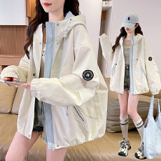 批发2026春秋季新款女士高级感派克服冲锋衣外套宽松连帽工装风上衣