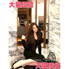 批发法式v领针织长袖<b class='q'>连衣裙</b><b class='q'>女</b>秋季修身高级感气质性感内搭打底包臀裙